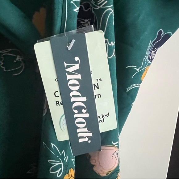 Modcloth Floral Blouse, New with Tags - Picture 5 of 6